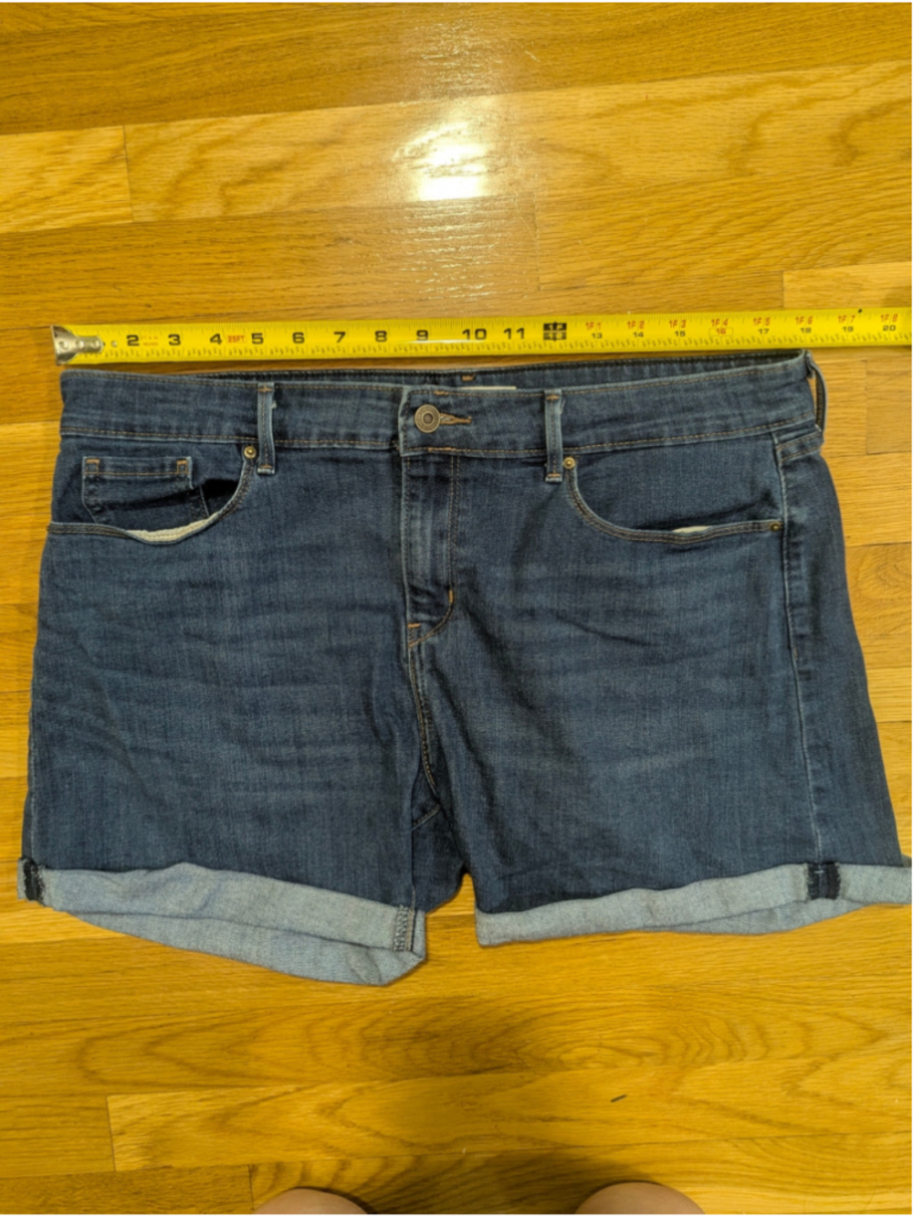 Levi Strauss Signature Blue Mid Rise Jean Shorts Size 14 - Picture 6 of 9